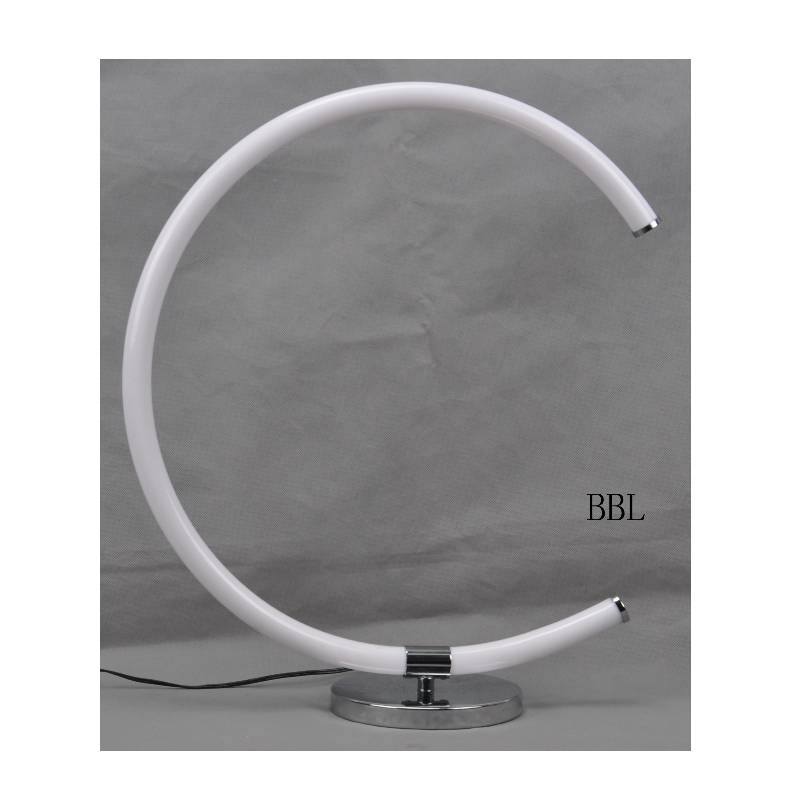 LED-pöytävalaisin C-muotoisella akryyliputkella